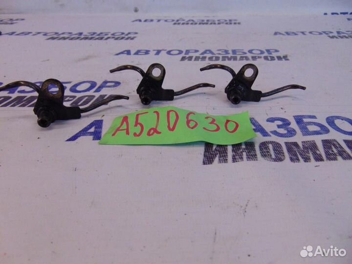 Форсунка масляная для Mercedes-Benz E-Class 3 200