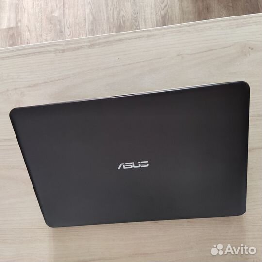 Мощный Asus,8Gb,SSD 120Gb,HDD 500Gb,i3 core
