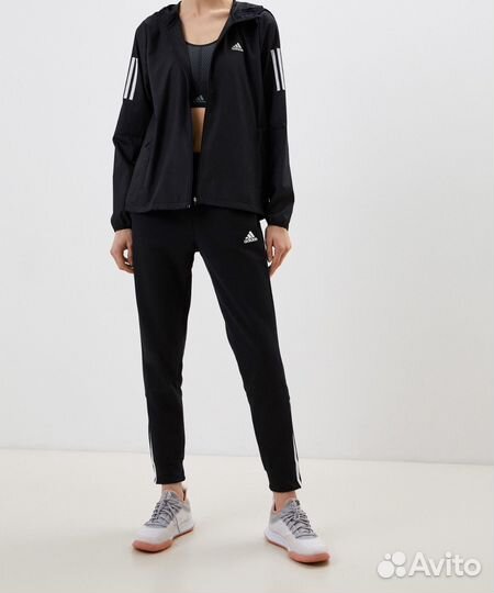 Спортивные штаны adidas