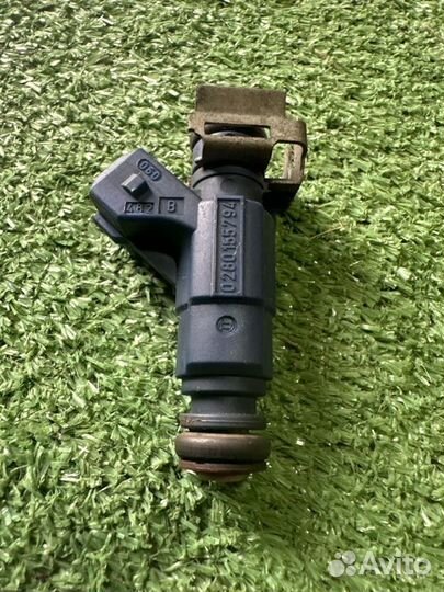 Форсунка топливная Citroen Xsara-Picasso 1.6 NFV