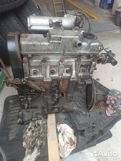 Двигатель 2108