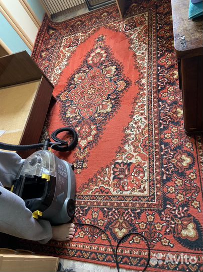 Ковер шерстяной