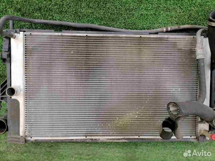 Радиатор охлаждения Volvo S40 V50