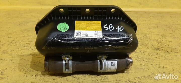 Подушка безопасности в торпедо Opel Astra j