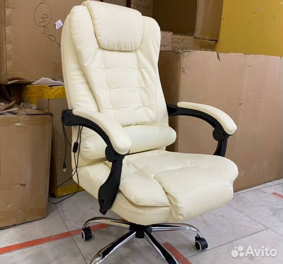 Офисное кресло с массажем