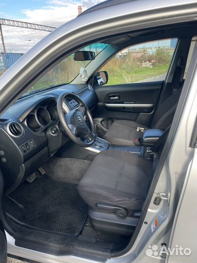 Suzuki Grand Vitara 2.4 AT, 2008, битый, 208 000 км