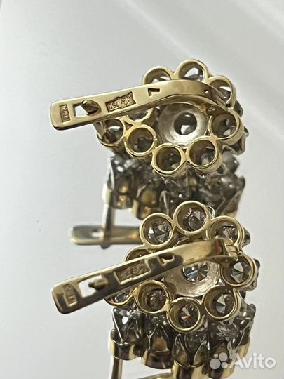 Золотые сережки с бриллиантами 750 проба аш
