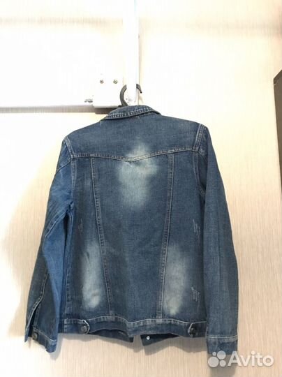 Джинсовая куртка