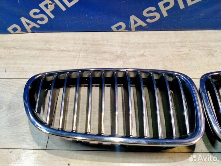 Решетка радиатора Bmw 528I F10 N52B30 06.2010