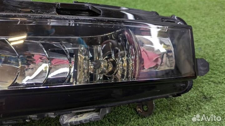 Птф передняя левая Skoda Octavia 3 2017