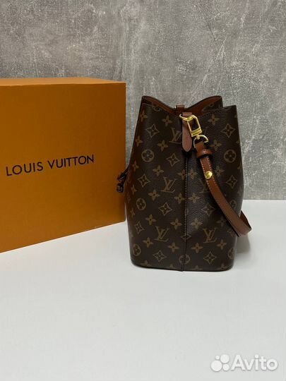 Сумка Louis Vuitton