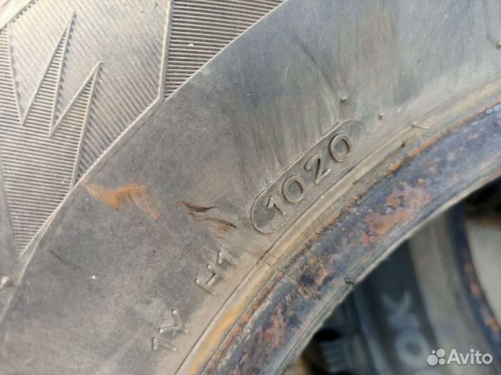 Hankook Winter I'Pike RS2 W429 185/70 R14 92T