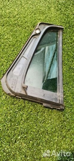 Форточка двери задняя левая Volkswagen Tiguan II