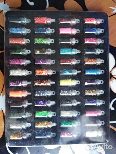 Для дизайна ногтей