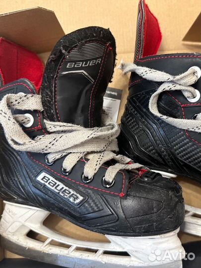 Хоккейные коньки bauer детские