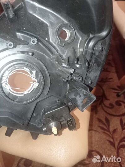 Фара правая хонда fit