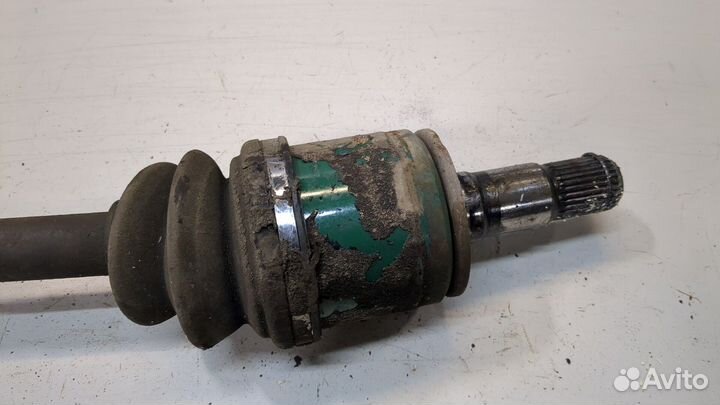 Полуось левая передняя Mitsubishi Pajero / Montero