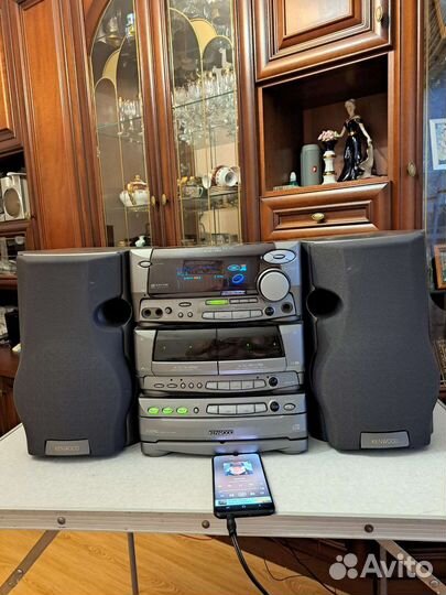 Музыкальный центр kenwood.звук бомба