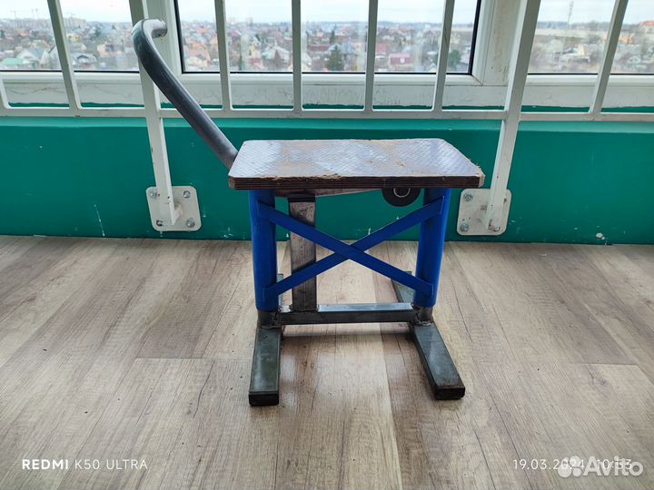 Подножка для мотоцикла