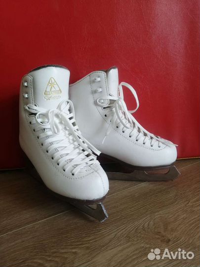 Фигурные коньки jackson artiste