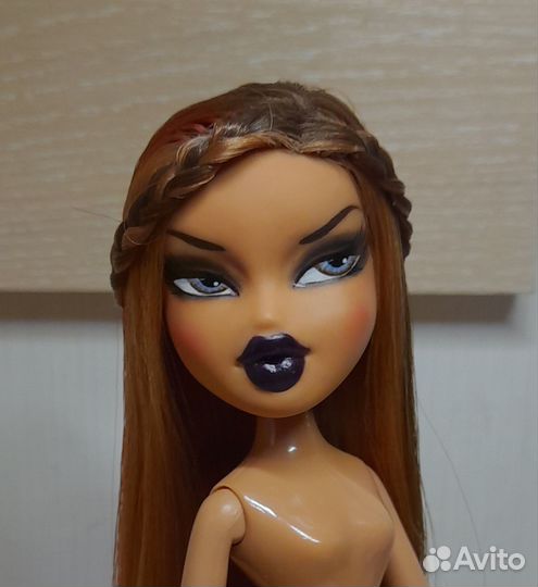 Bratz custom Magic Hair Yasmin/ Pretty n punk Jade