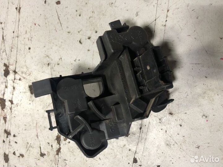 Плата фонаря задняя левая Peugeot 206