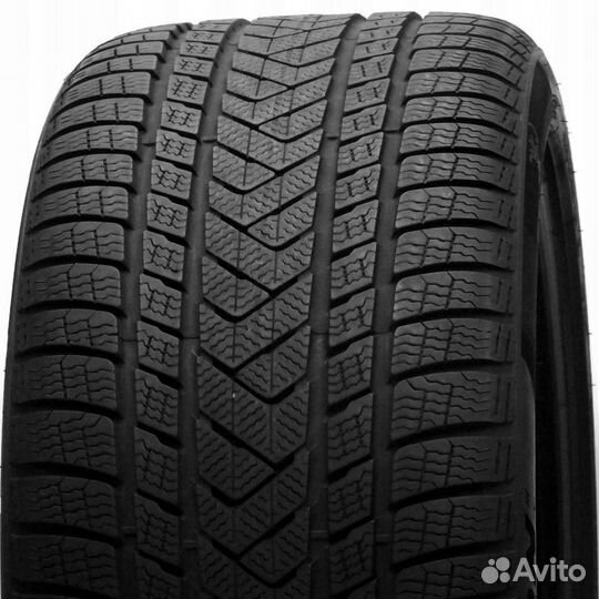Pirelli Scorpion Winter 275/40 R20 106V