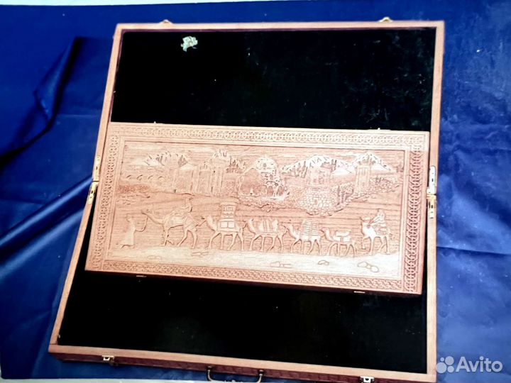 Деревянные нарды ручной работы с футляром