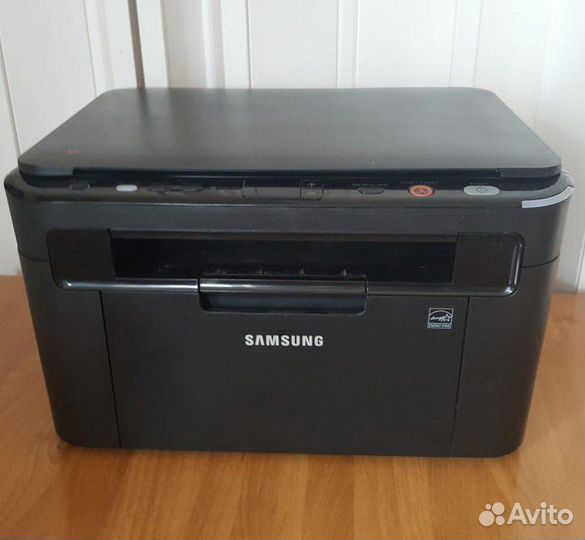 Мфу лазерное samsung scx-3205 Как новый