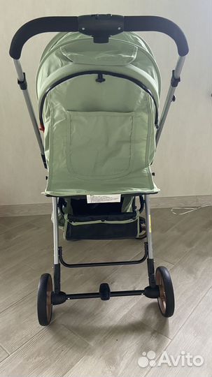 Прогулочная коляска Новая