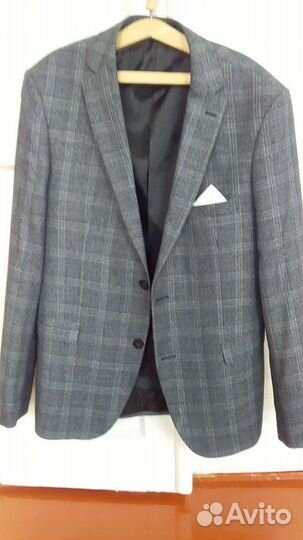 Мужской костюм тройка 48 размер