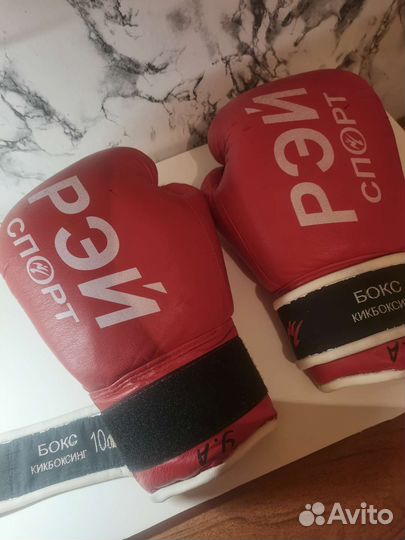 Боксерские перчатки 10 oz детские