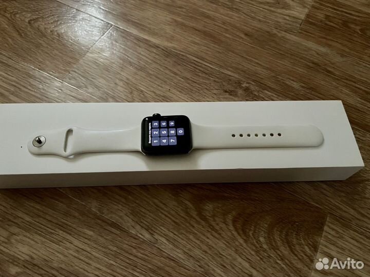 Часы apple watch 3 42mm