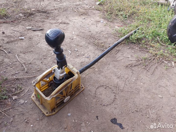 Рычаг (кулиса) кпп Лнос