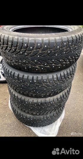 Nokian Tyres Hakkapeliitta 9 SUV 215/55 R18