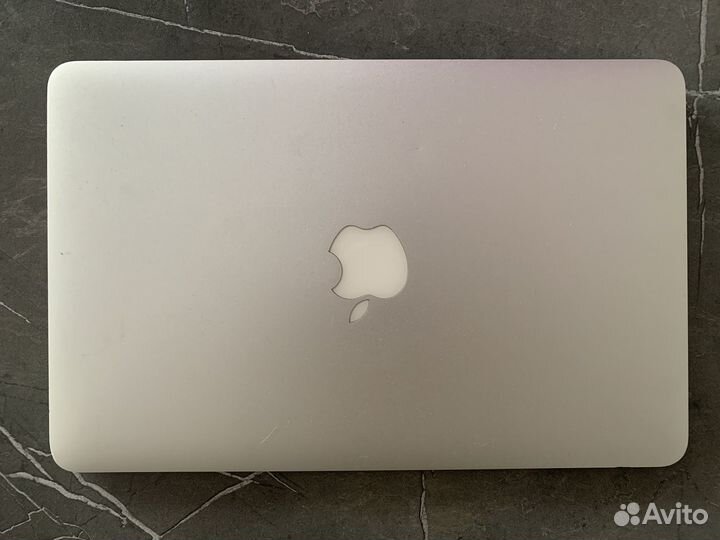 Apple MacBook Air 11