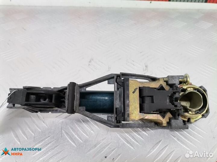 Ручка наружная задняя правая Volkswagen Polo 3