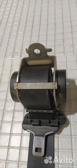 Ремень безопасности задний средний Renault Logan I