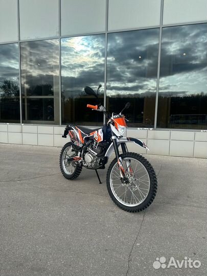 Kayo T2 250 MX enduro Мотоцикл Витрина