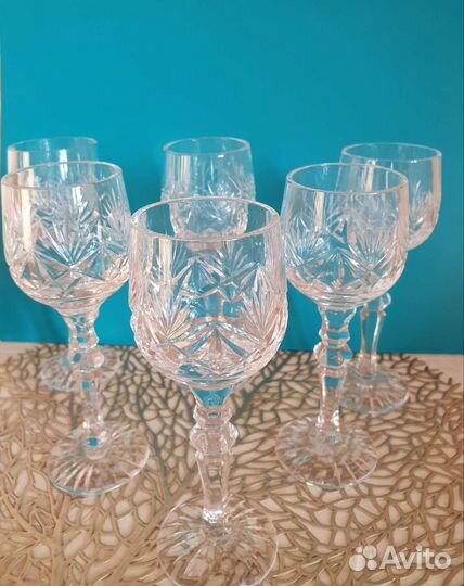 Хрустальные бокалы, 2 вида,рюмочки