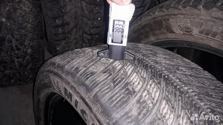 Michelin Pilot Alpin 5 235/45 R18