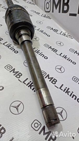 Привод передний правый Mercedes Ml W164