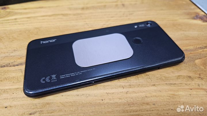 Смартфон honor 8A 2/32Gb