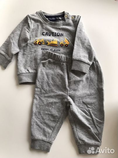Новый костюм для мальчика 62/68