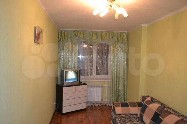 1-к. квартира, 30 м², 4/5 эт.