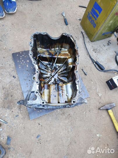 Поддон двигателя на Лада Ларгус K4M