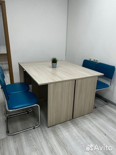 Письменный стол