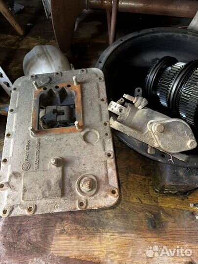 Коробка передач на шакман 10jsd120tb