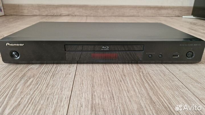 Blue ray проигрыватель pioneer BDP-170