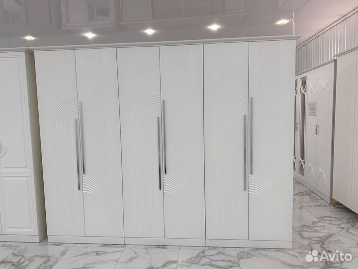 Шкаф Марсель